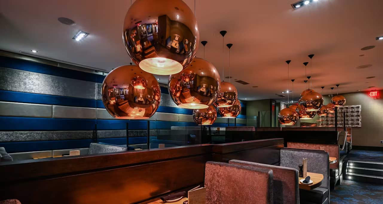 Chop Steakhouse & Bar - Image 3