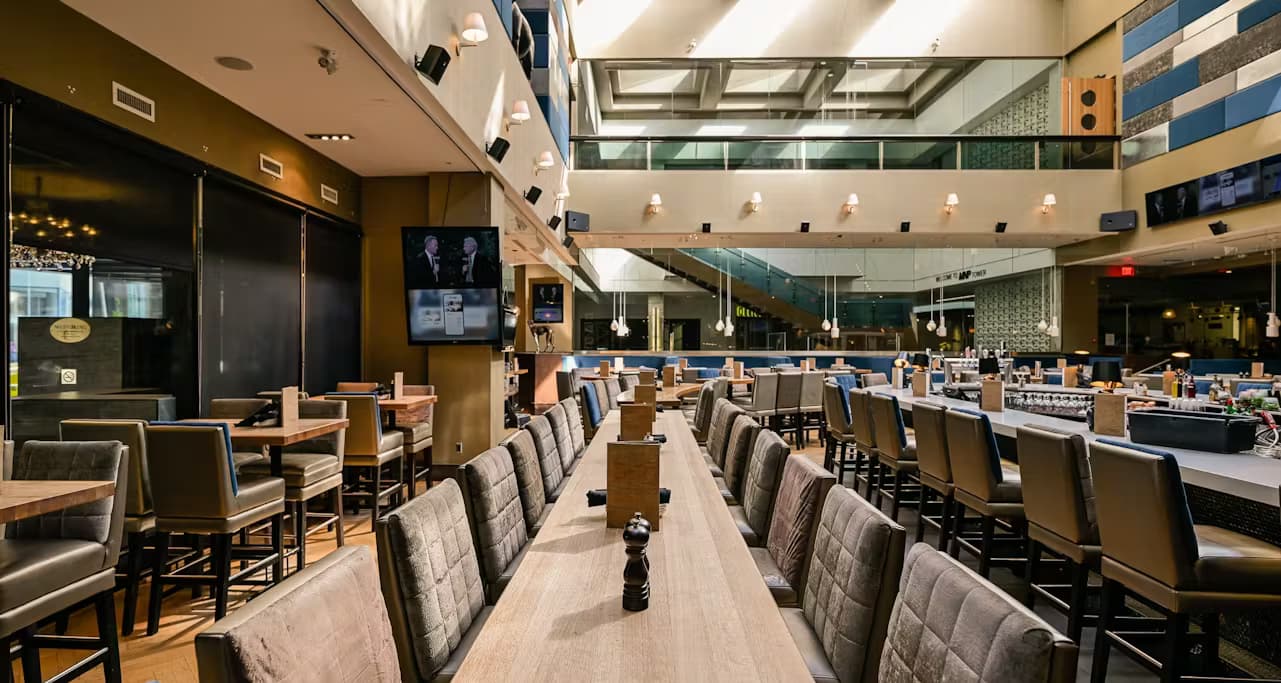 Chop Steakhouse & Bar - Image 6